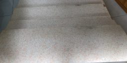 Tái chế mút xốp pu